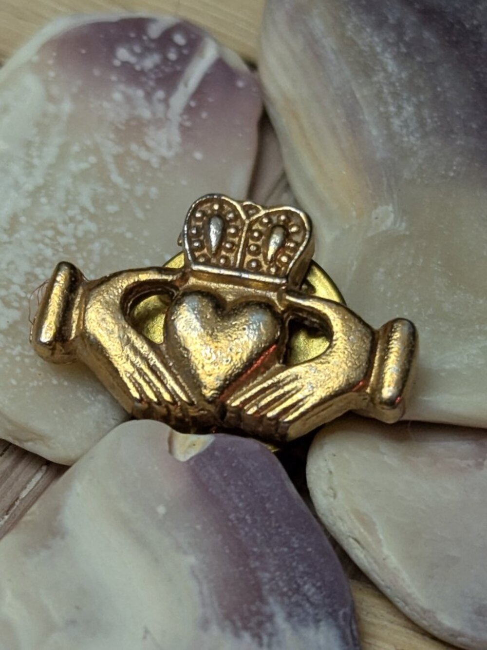 Crown Heart And Hands claddagh Tie Pin Men's Jewelry Gold Tone